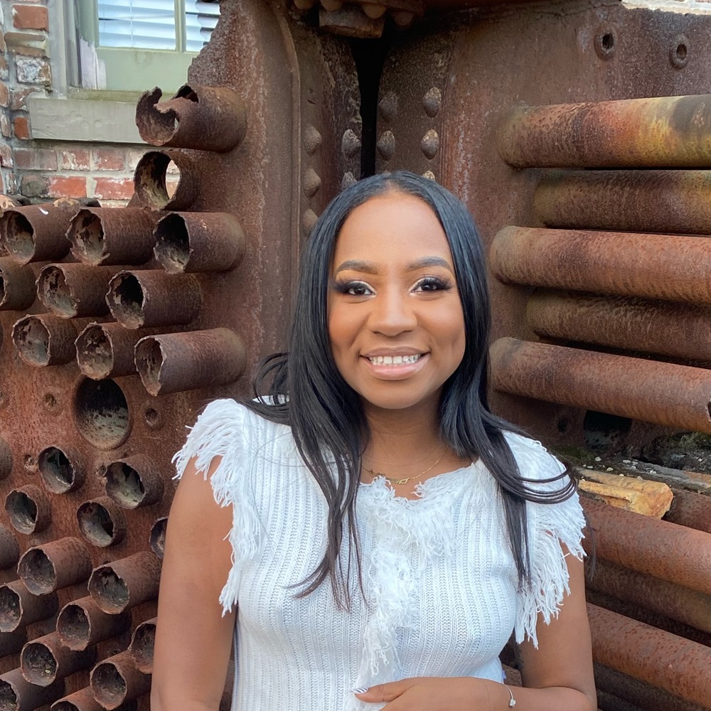 Meet your Posher, Taylor